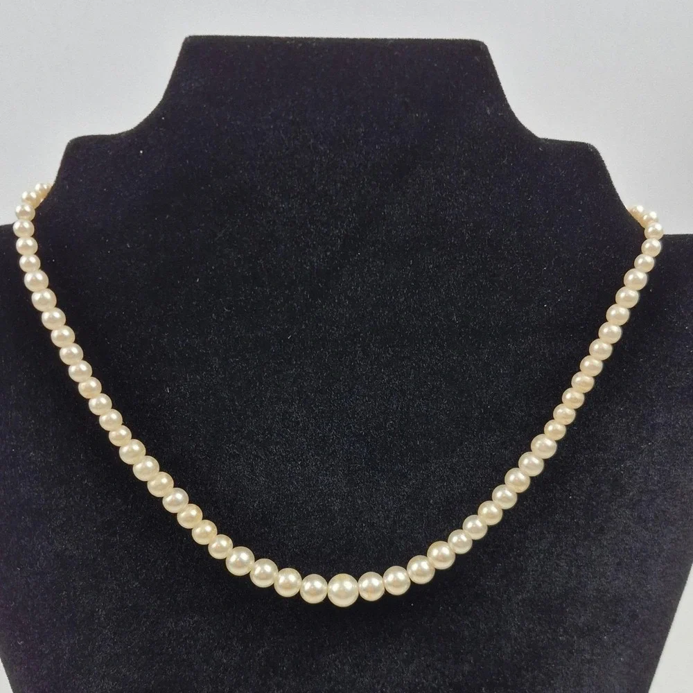 Vtg Pearl Jewelry Lot Necklace 16